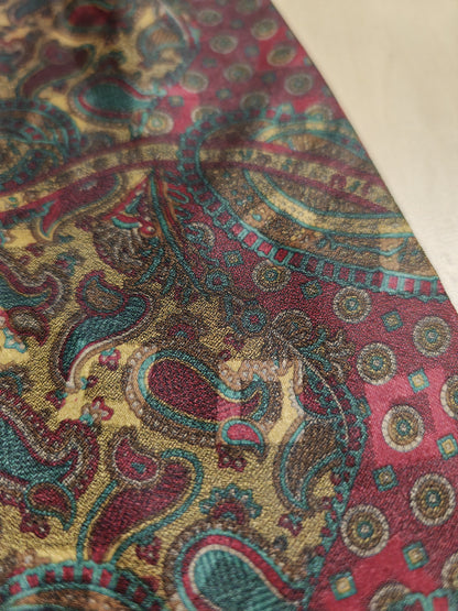 Ascot paisley in seta jacquard