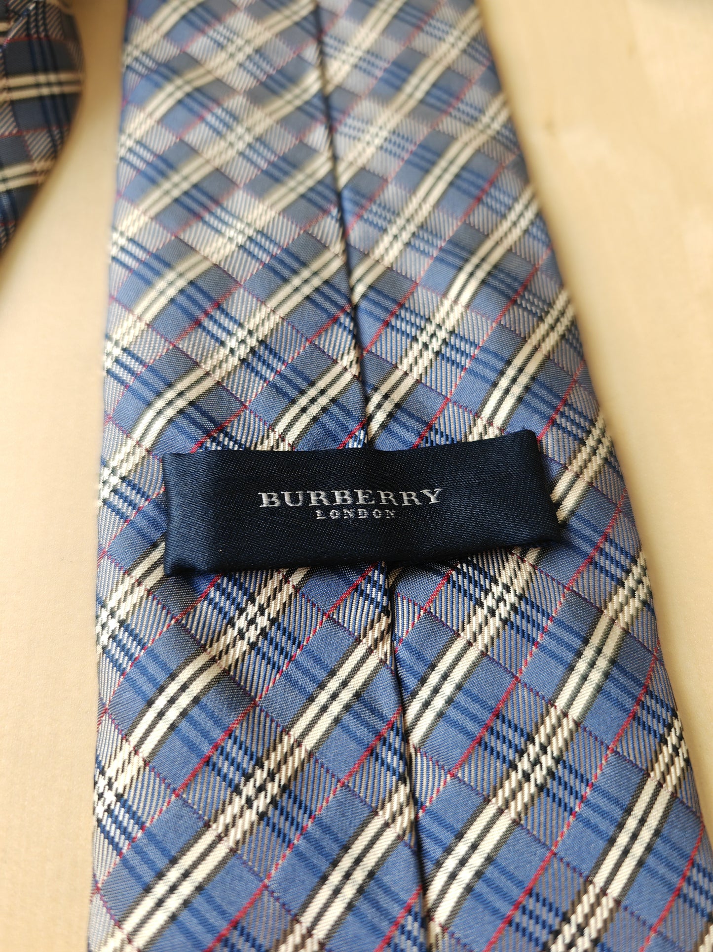 Cravatta Burberry tartan