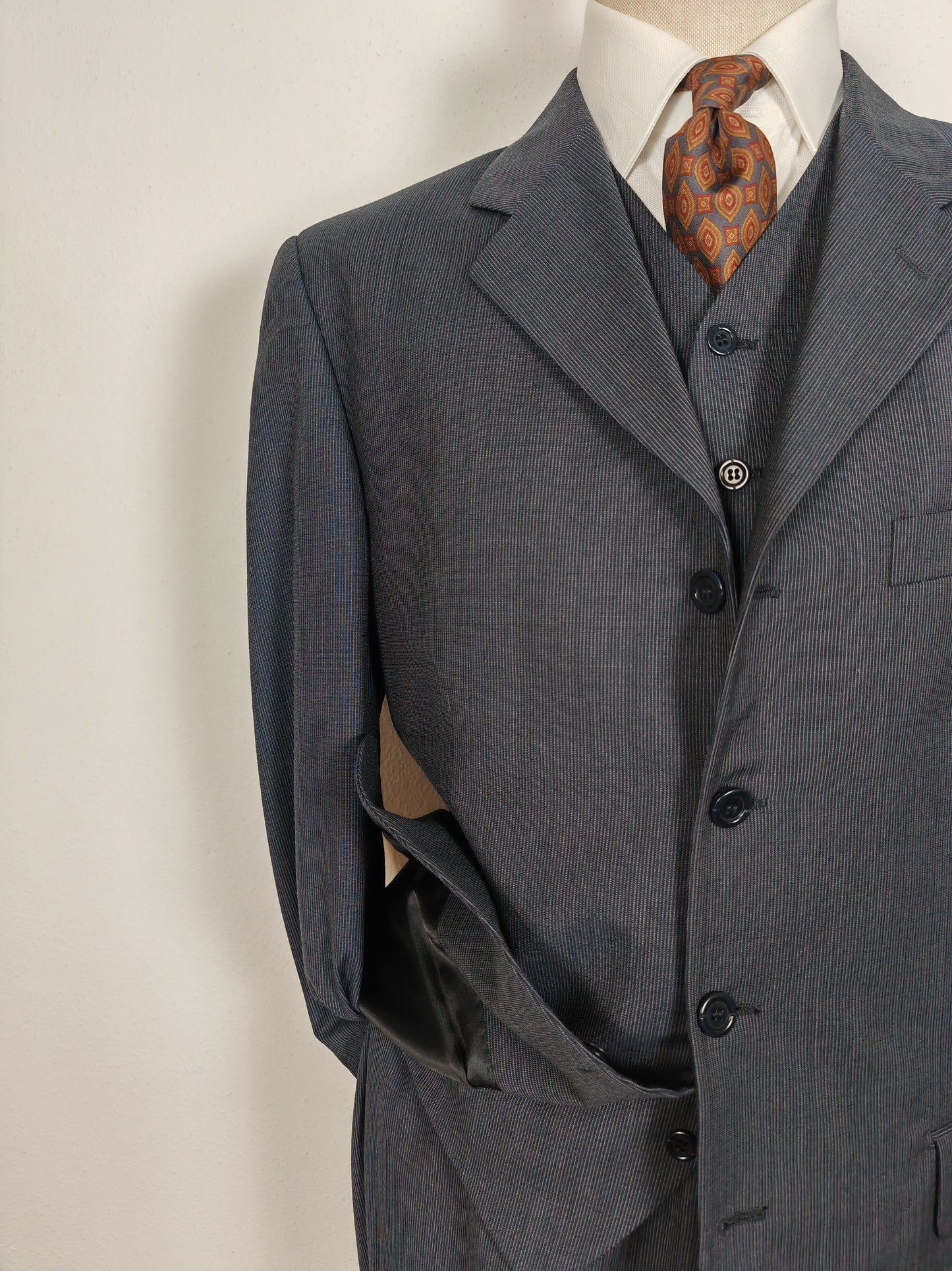 Completo 3 pezzi anni '90 in fresco lana blu gessato - tg. 50