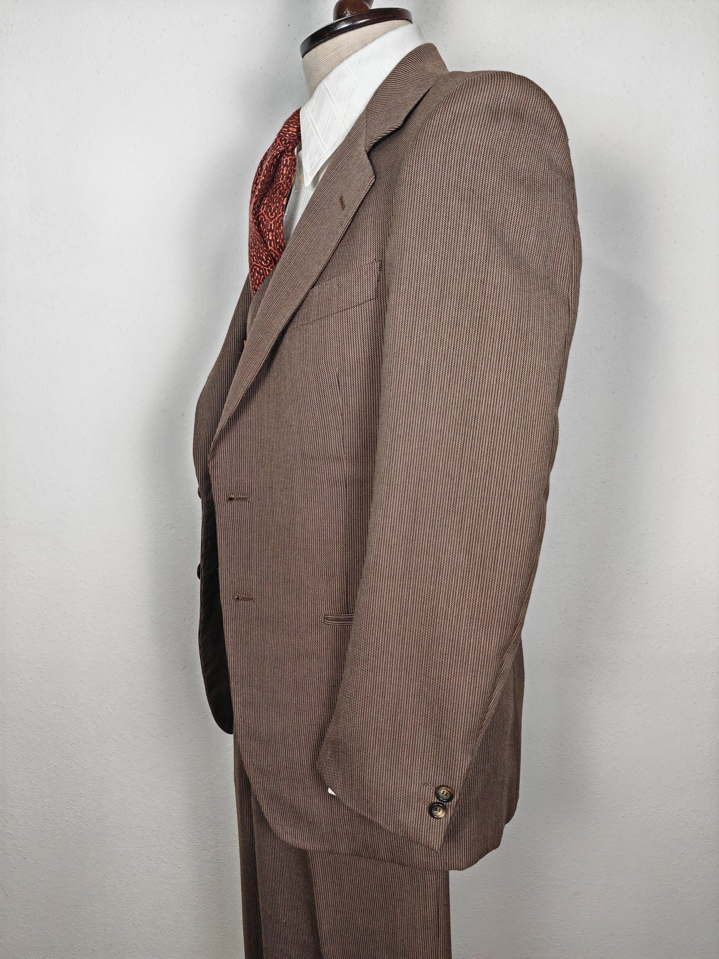 Completo 3 pezzi svasato anni '70 marrone spigato - tg. 44