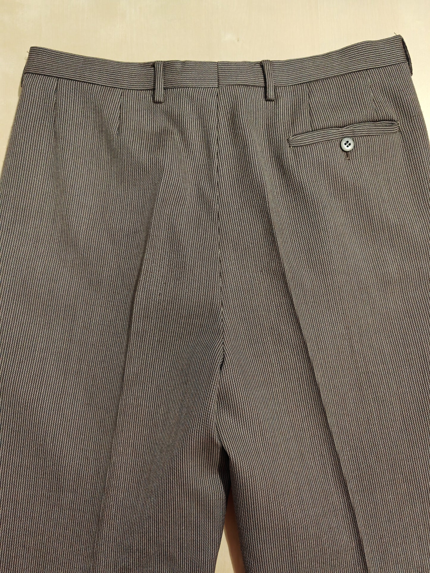 Completo 3 pezzi svasato anni '70 marrone spigato - tg. 44