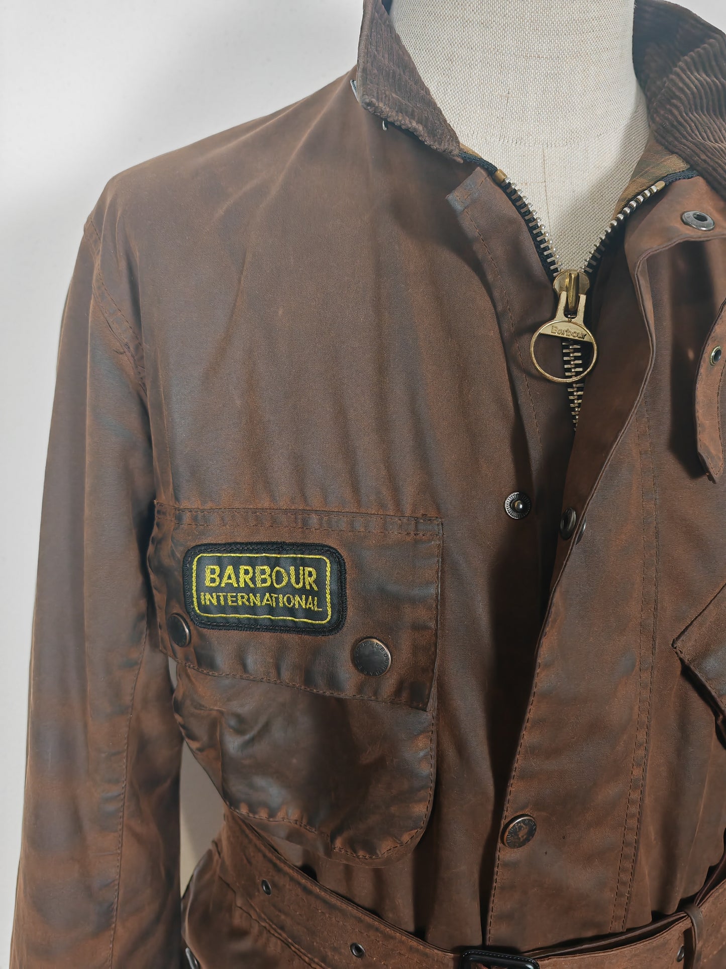 Barbour International primi anni 2000, marrone - C42/107cm