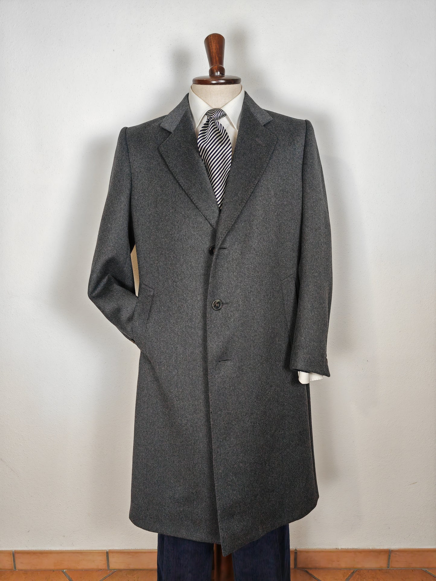 Cappotto anni '70 grigio fumo in twill di lana - tg. 46/48