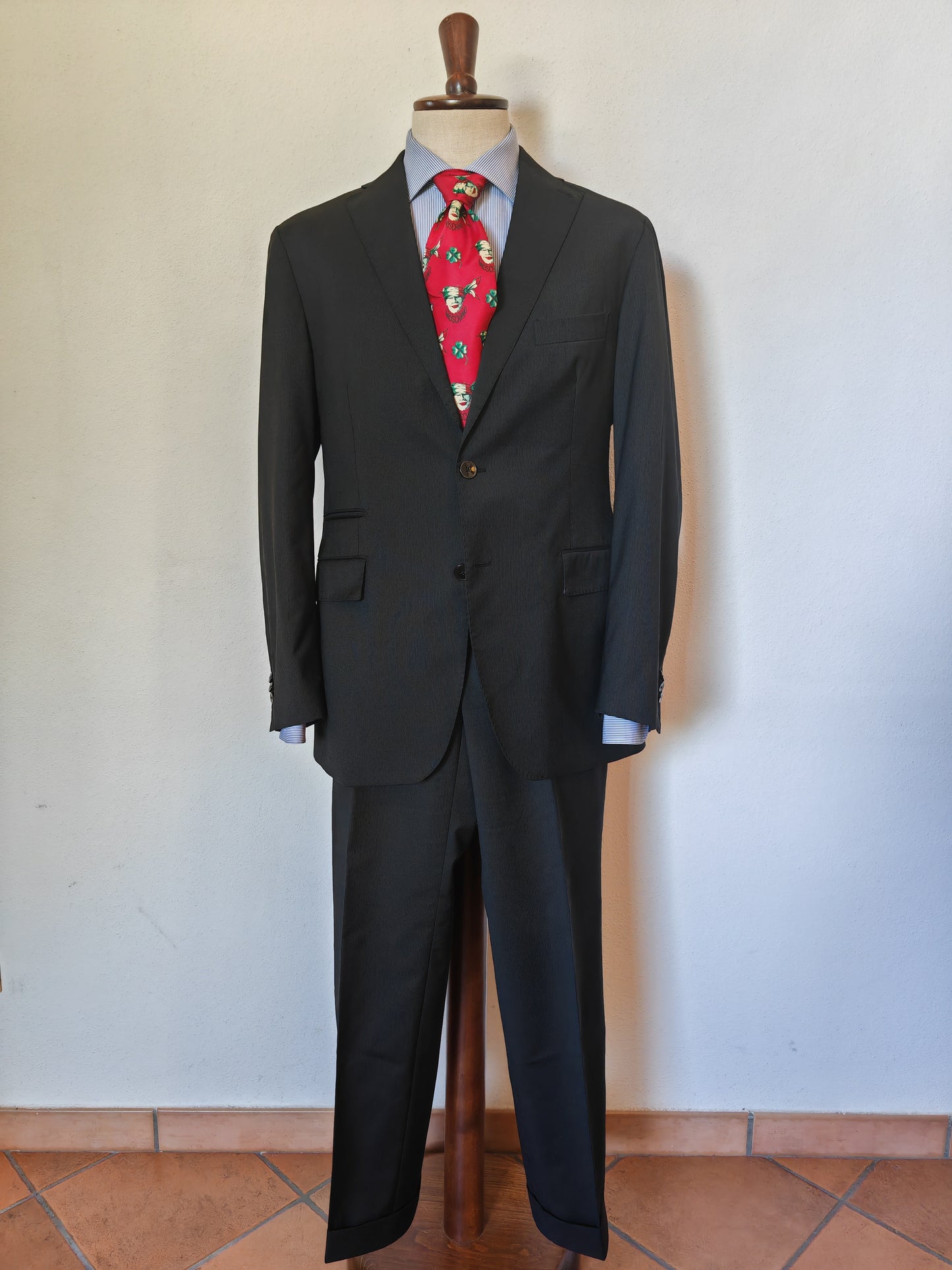 Tagliatore cool wool suit with micro-pinstripe - size 52