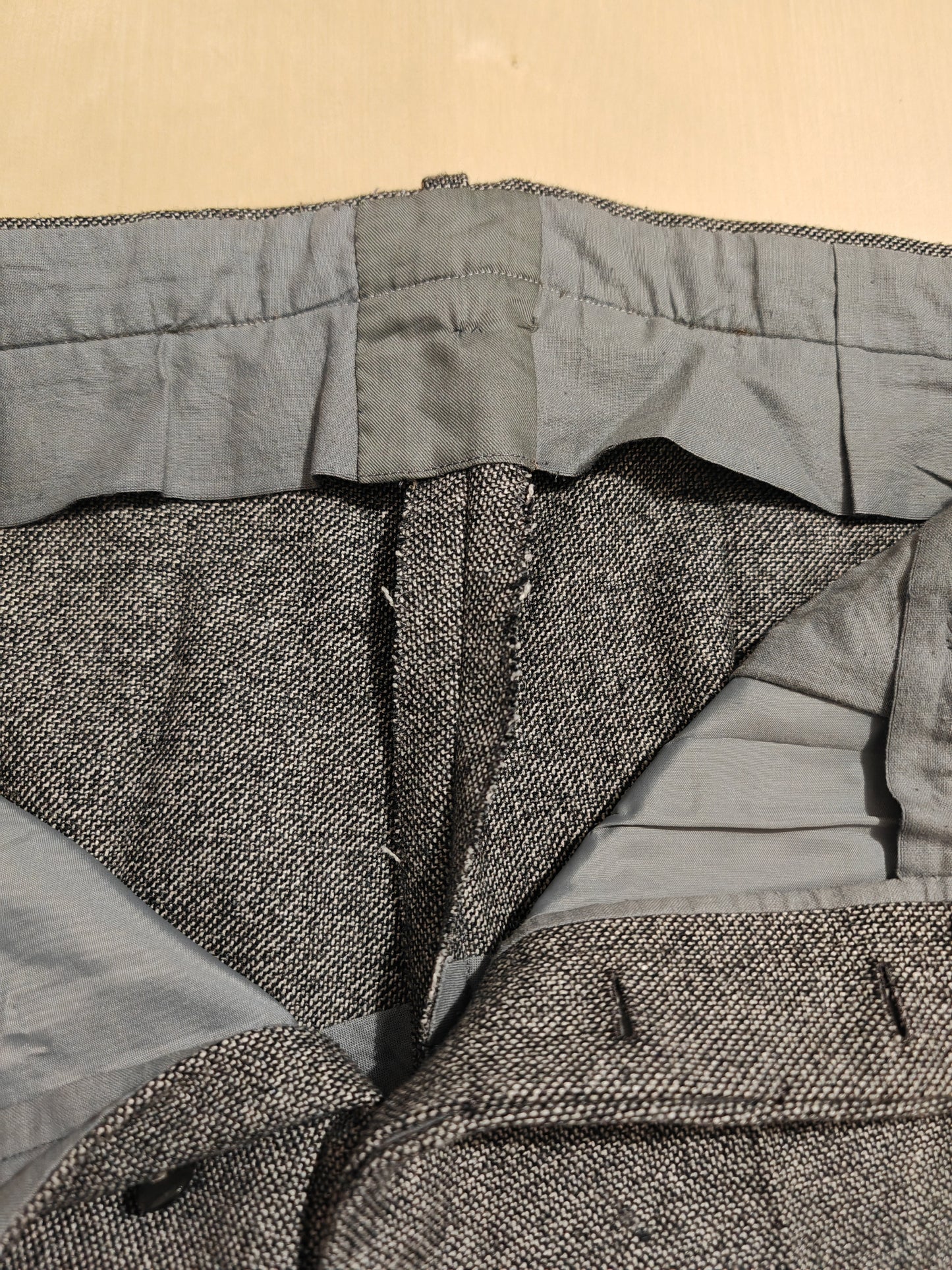 Pantalone sartoriale anni '70 in grisaglia pesante - tg. 52
