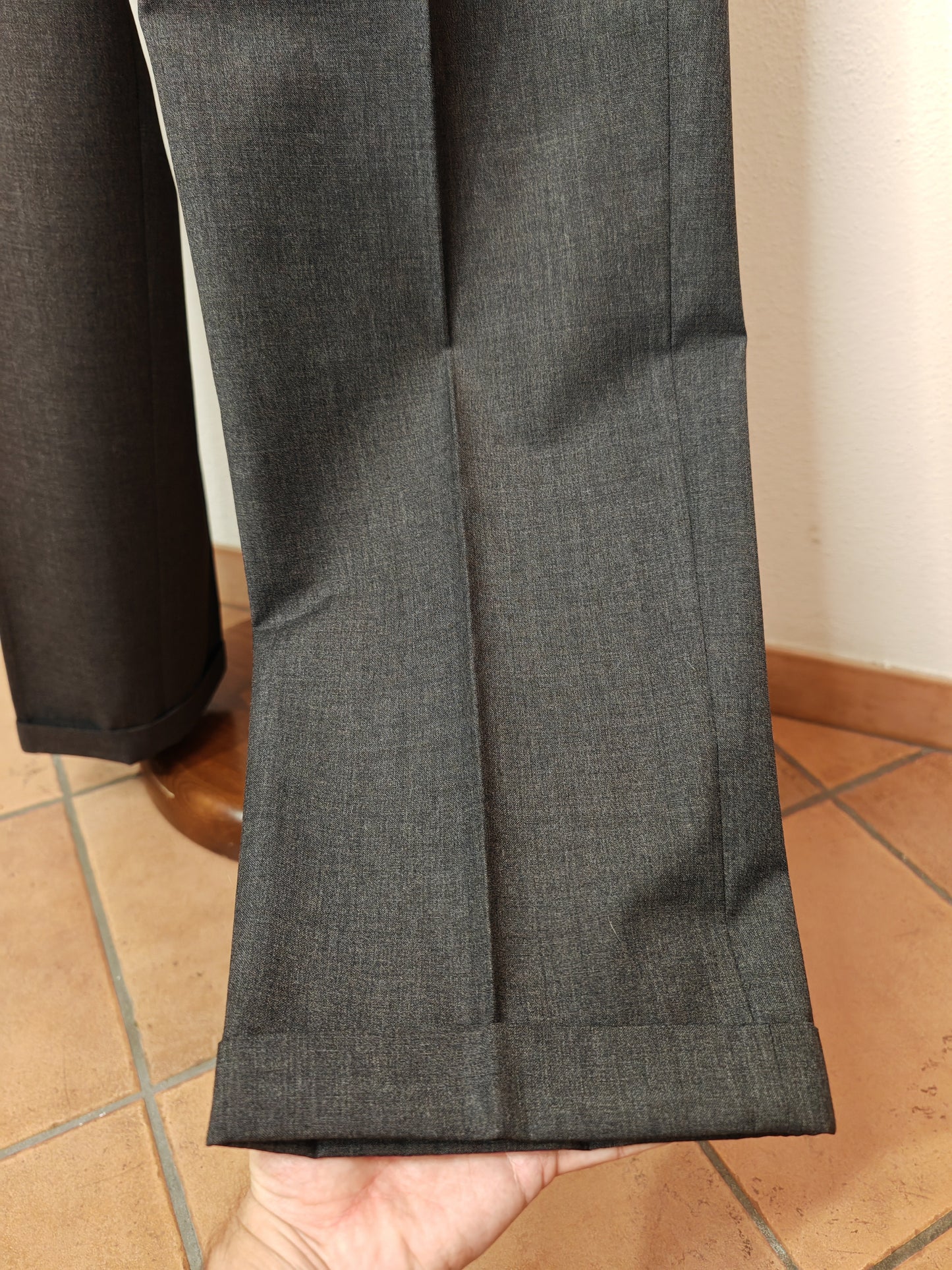 Giorgio Armani suit, anthacite grey wool fresco - size 54