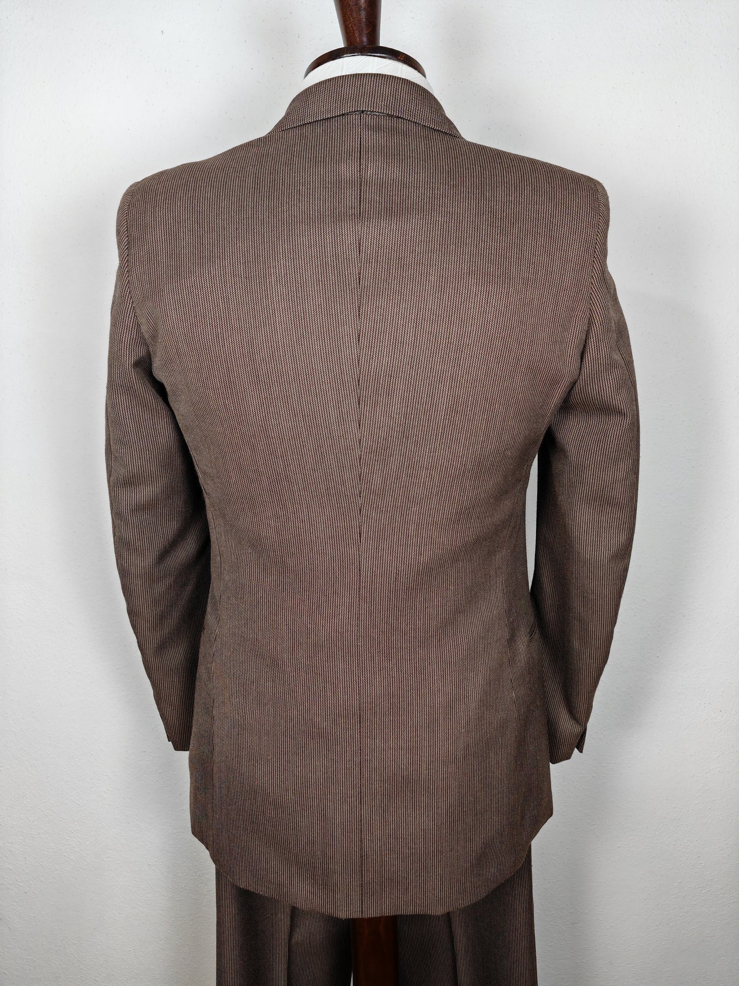 Completo 3 pezzi svasato anni '70 marrone spigato - tg. 44