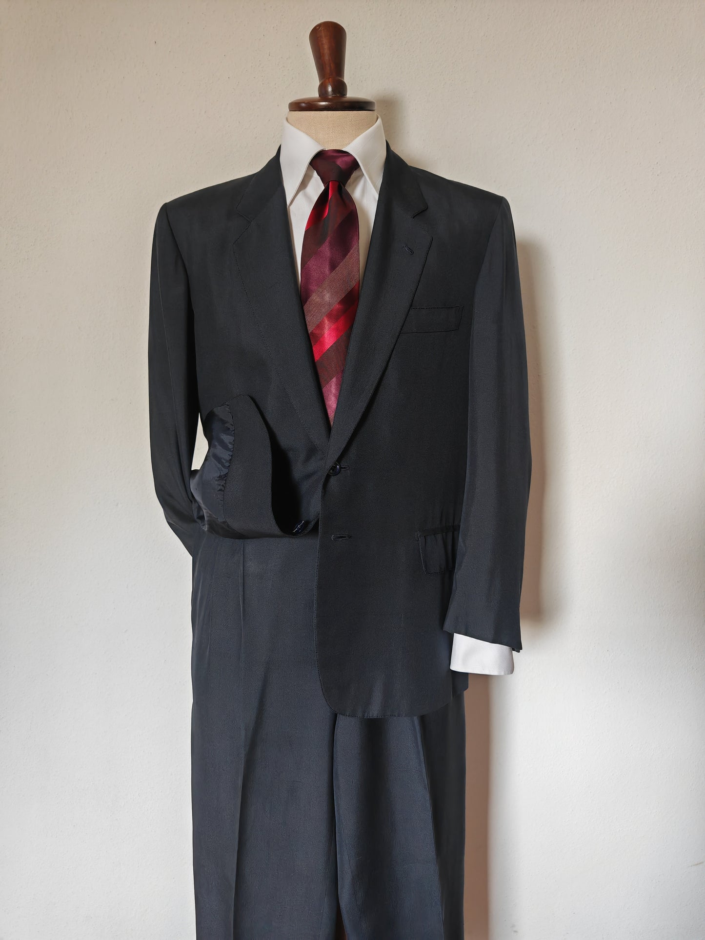 Bespoke blue summer suit (wool and silk) - size 46/48