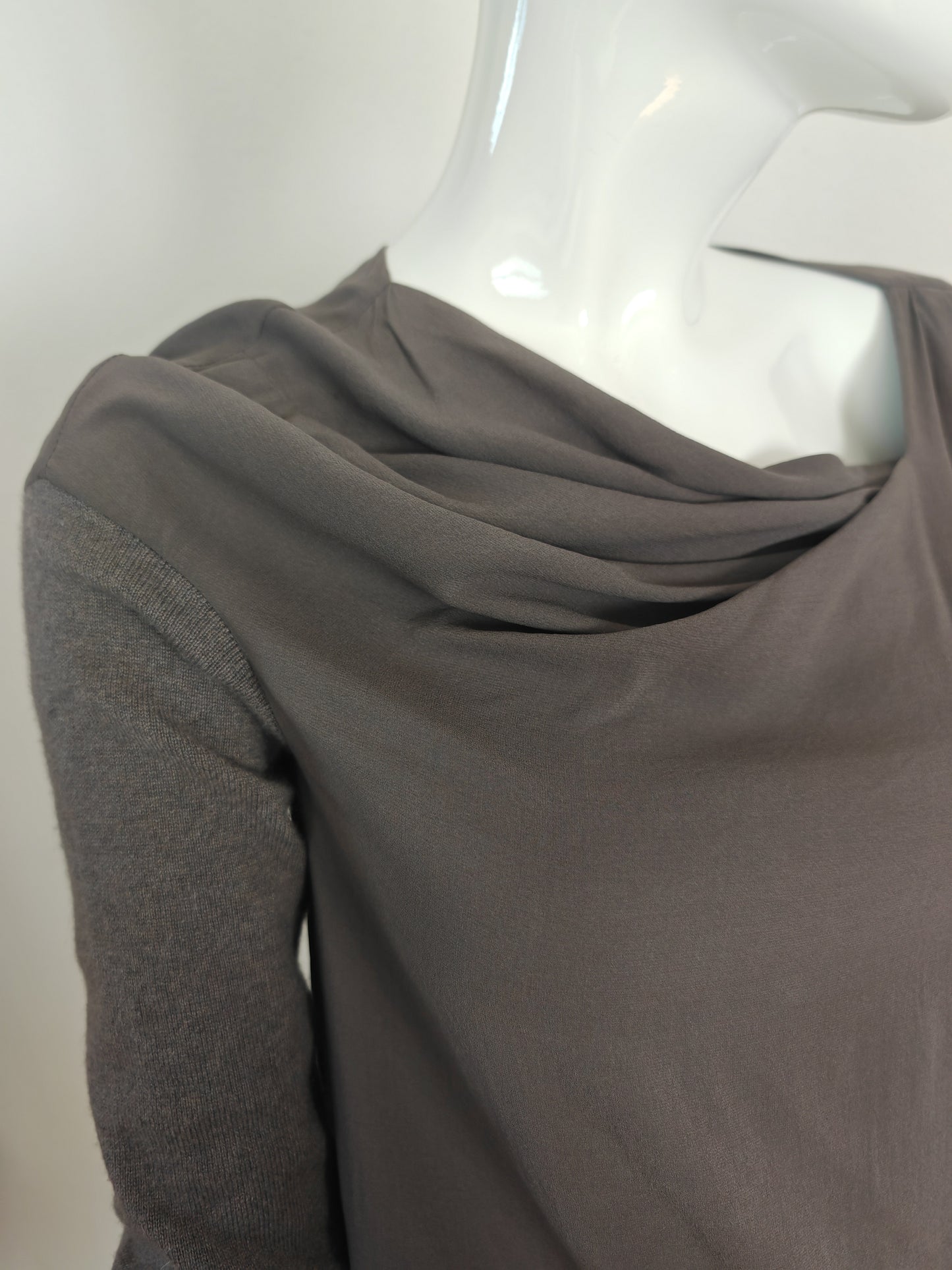 Blusa Brunello Cucinelli in seta con maniche in cashmere - S/M