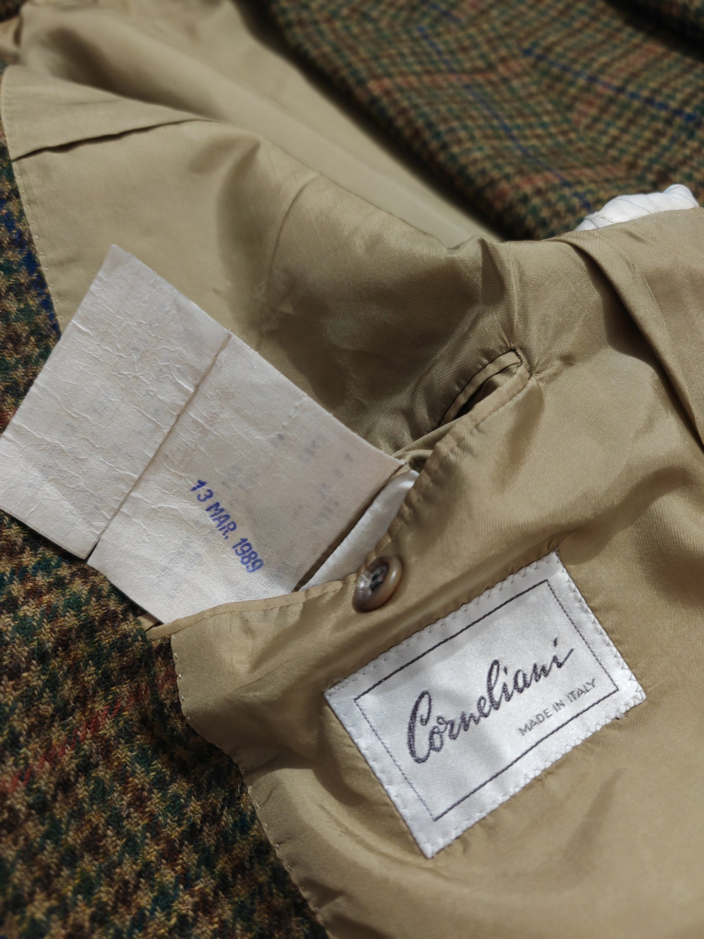 Corneliani tweed checked jacket - size 52