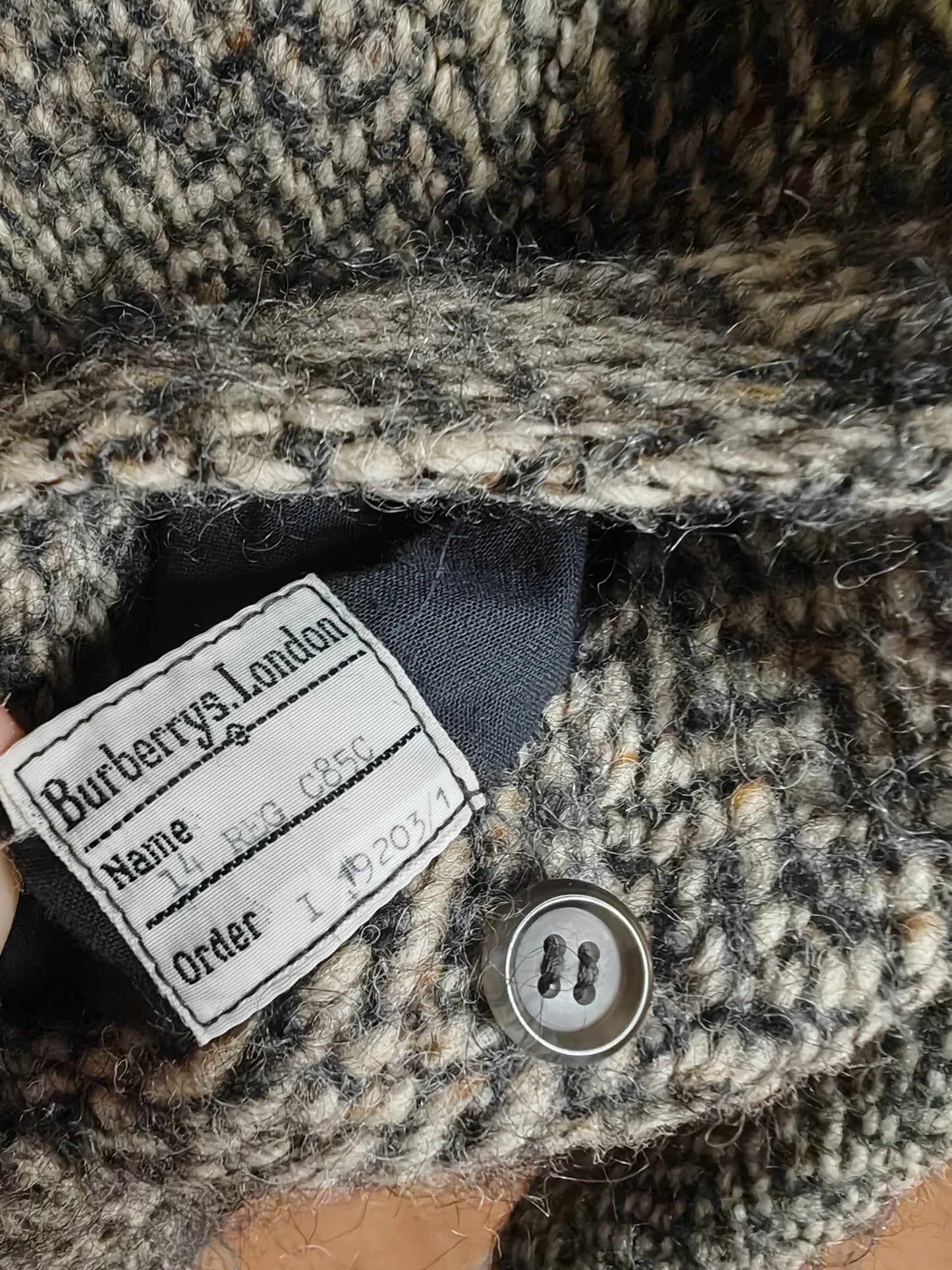 Cappotto Burberrys anni '80 in Irish tweed collo visone - tg. 46