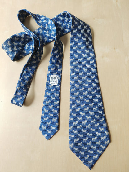 Cravatta Hermès 7110 OA con zebre e savana