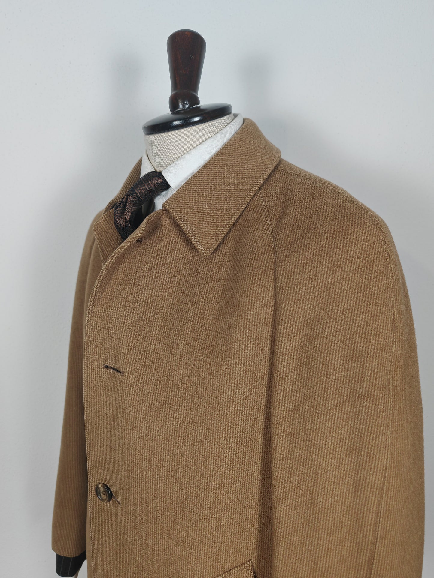 Cappotto raglan anni '70 in misto lana e cammello - tg. 46