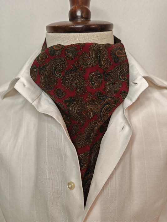 Ascot paisley fondo bordeaux