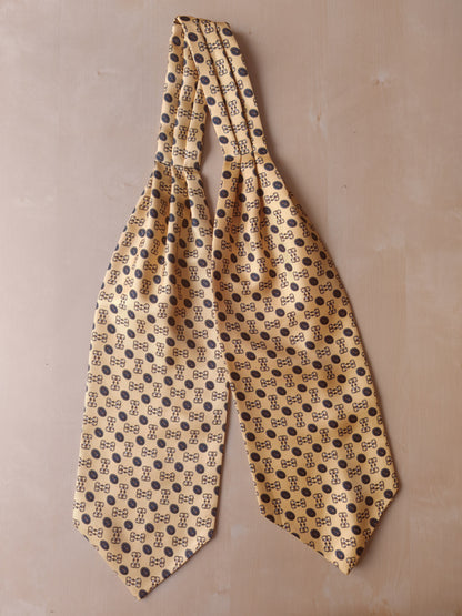 Ascot in seta giallo fantasia medaglioni e morsetti