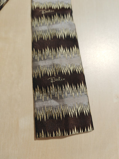 Cravatta Emilio Pucci pala quadrata