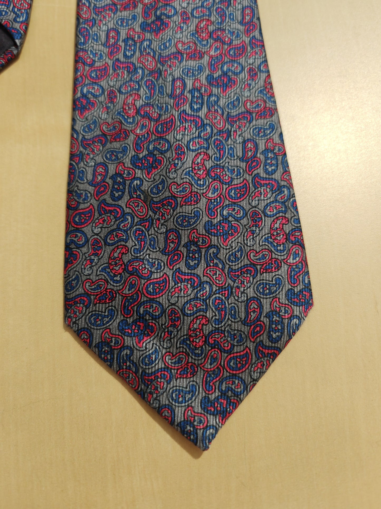 Cravatta Paisley viola e grigio