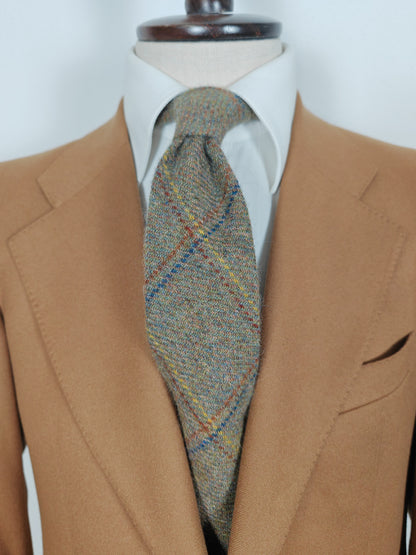 Cravatta in tweed irlandese tartan a quadri