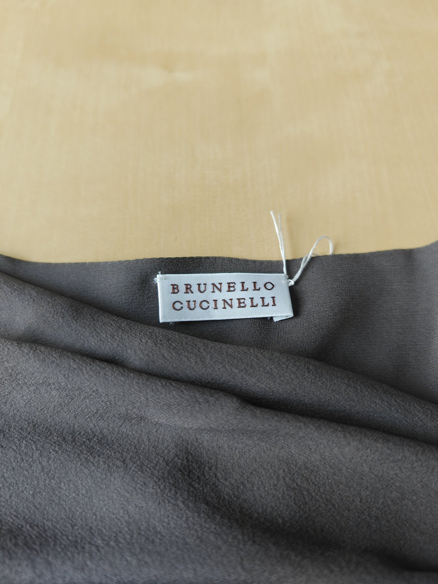 Blusa Brunello Cucinelli in seta con maniche in cashmere - S/M