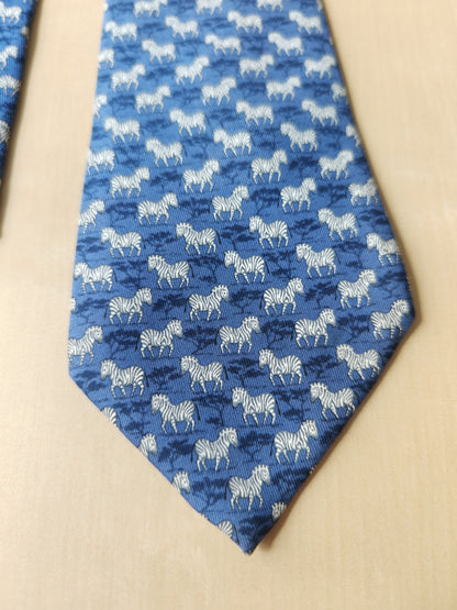 Cravatta Hermès 7110 OA con zebre e savana