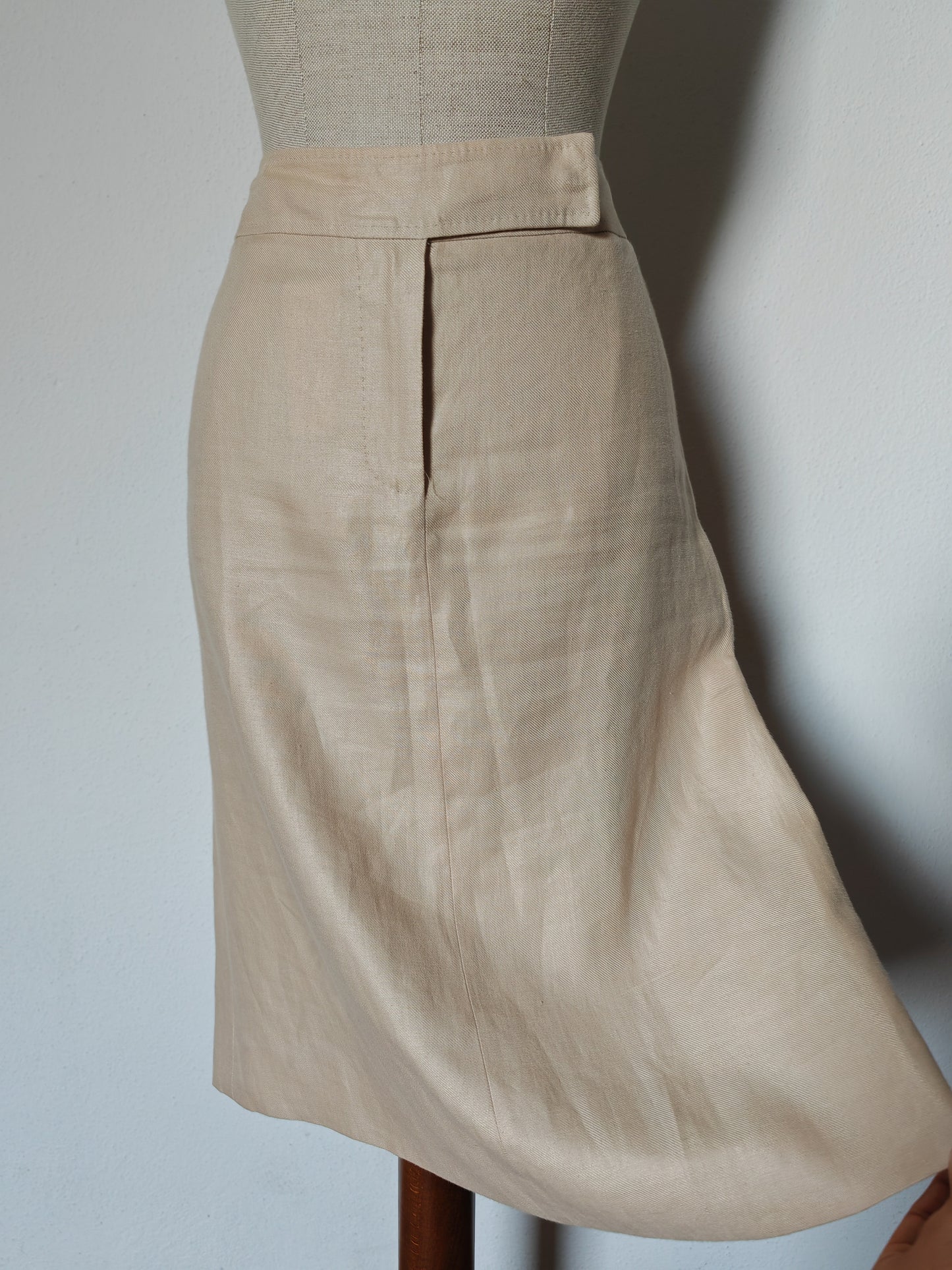 Max Mara linen unlined skirt - size 42 ITA