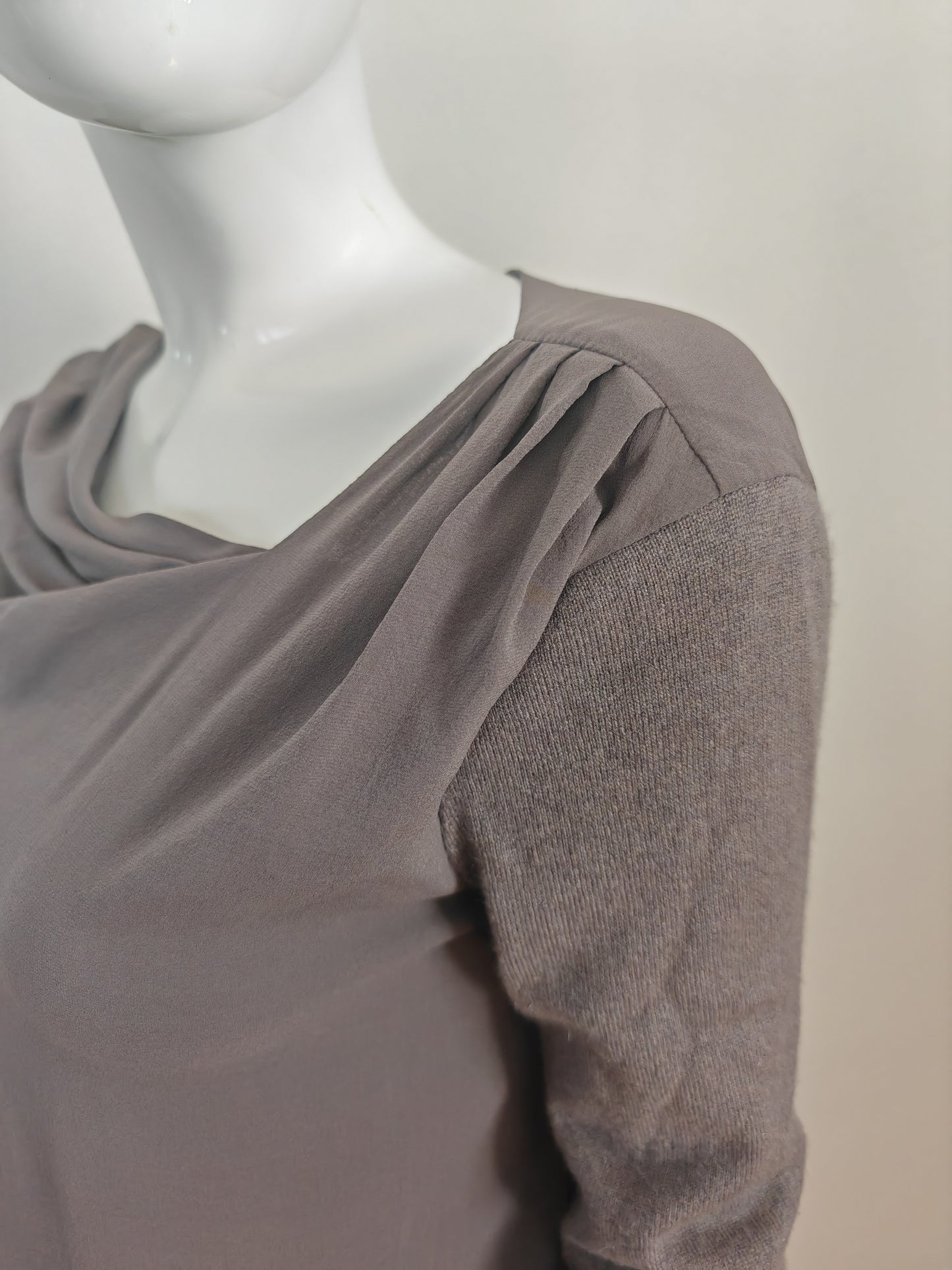 Blusa Brunello Cucinelli in seta con maniche in cashmere - S/M