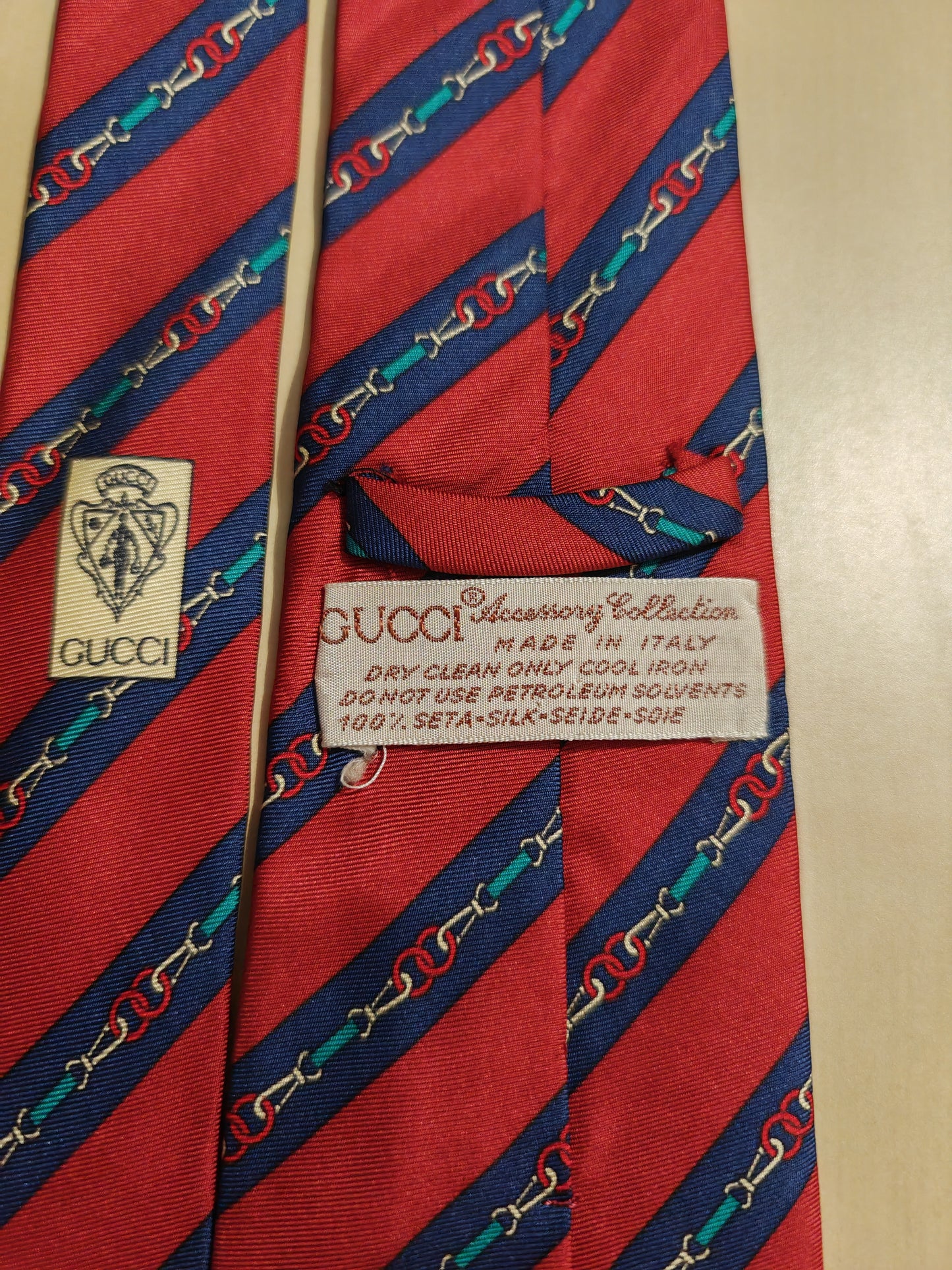 Vintage 80s Gucci regimental tie, interlock pattern