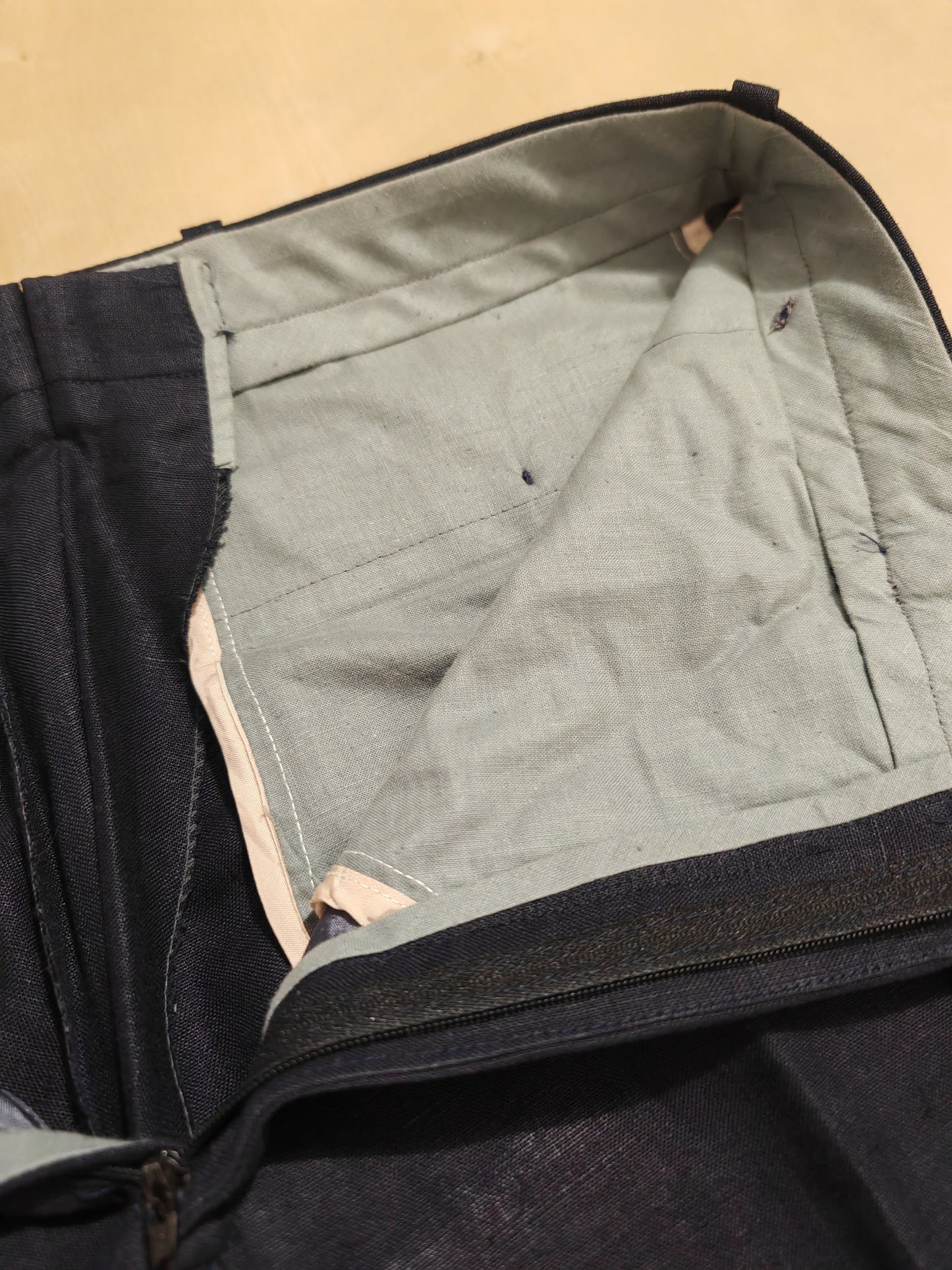 Completo doppiopetto sartoriale anni '70 in puro lino blu - tg. 46