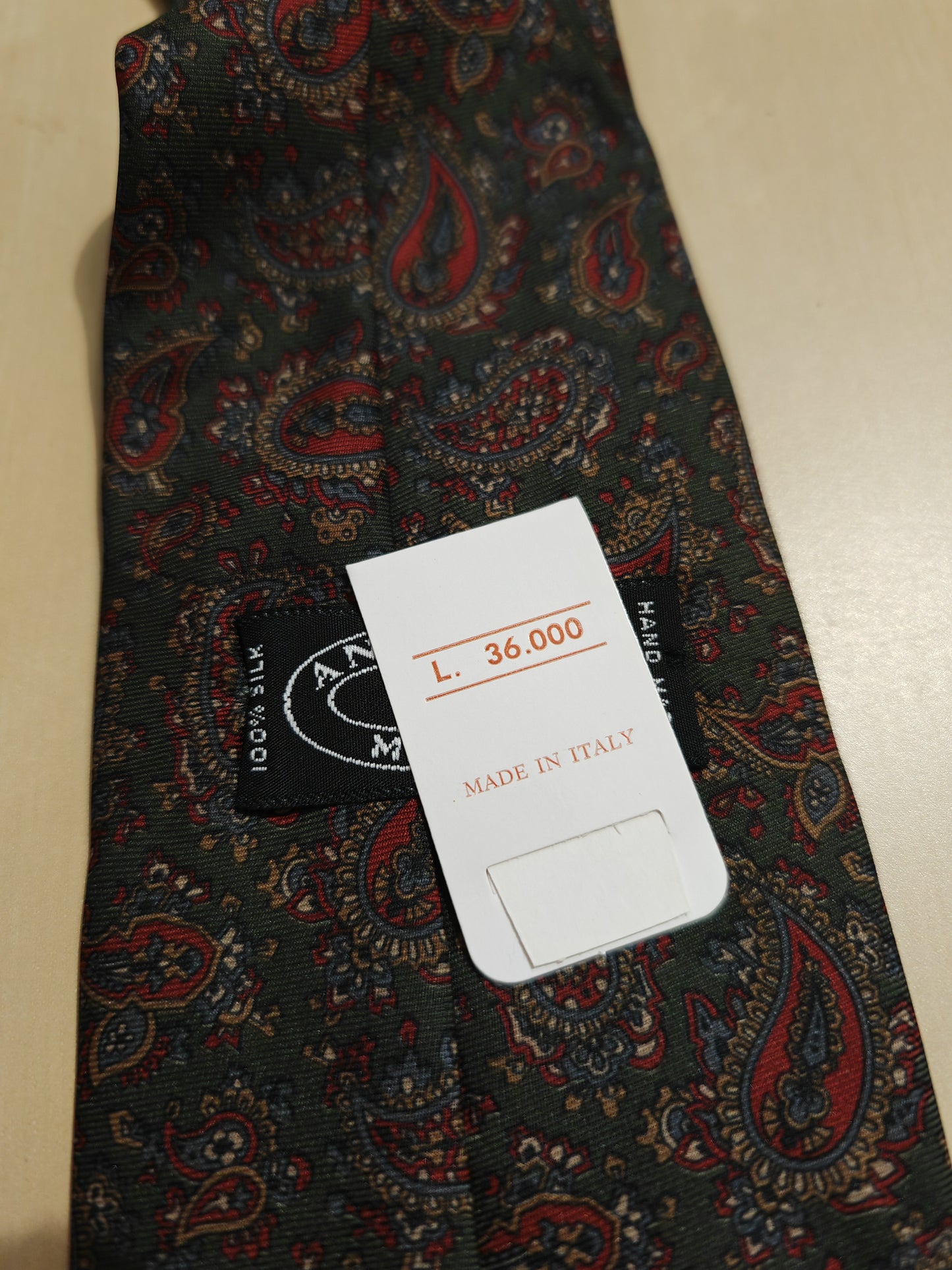 Cravatta paisley nuova fondo di magazzino anni '90