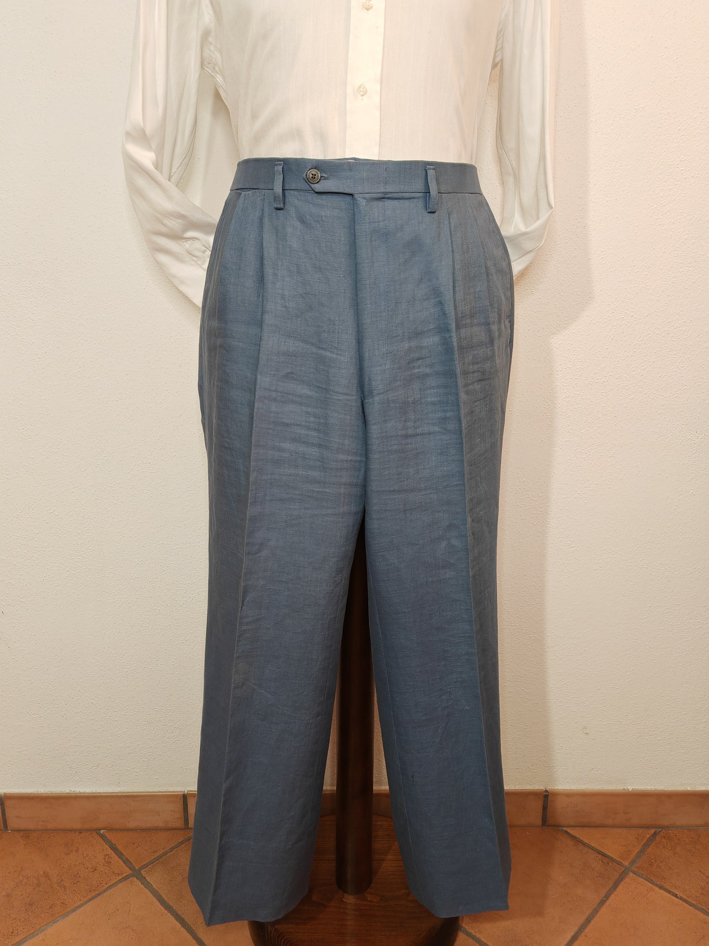 Pantalone in puro lino blu avio - tg. 54