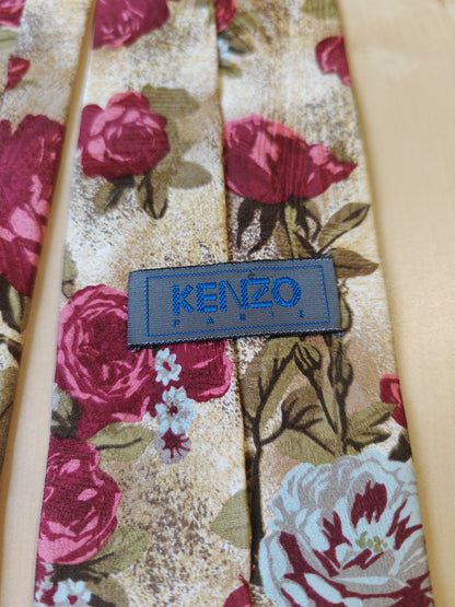 Cravatta Kenzo in seta crêpe jacquard fantasia floreale rose