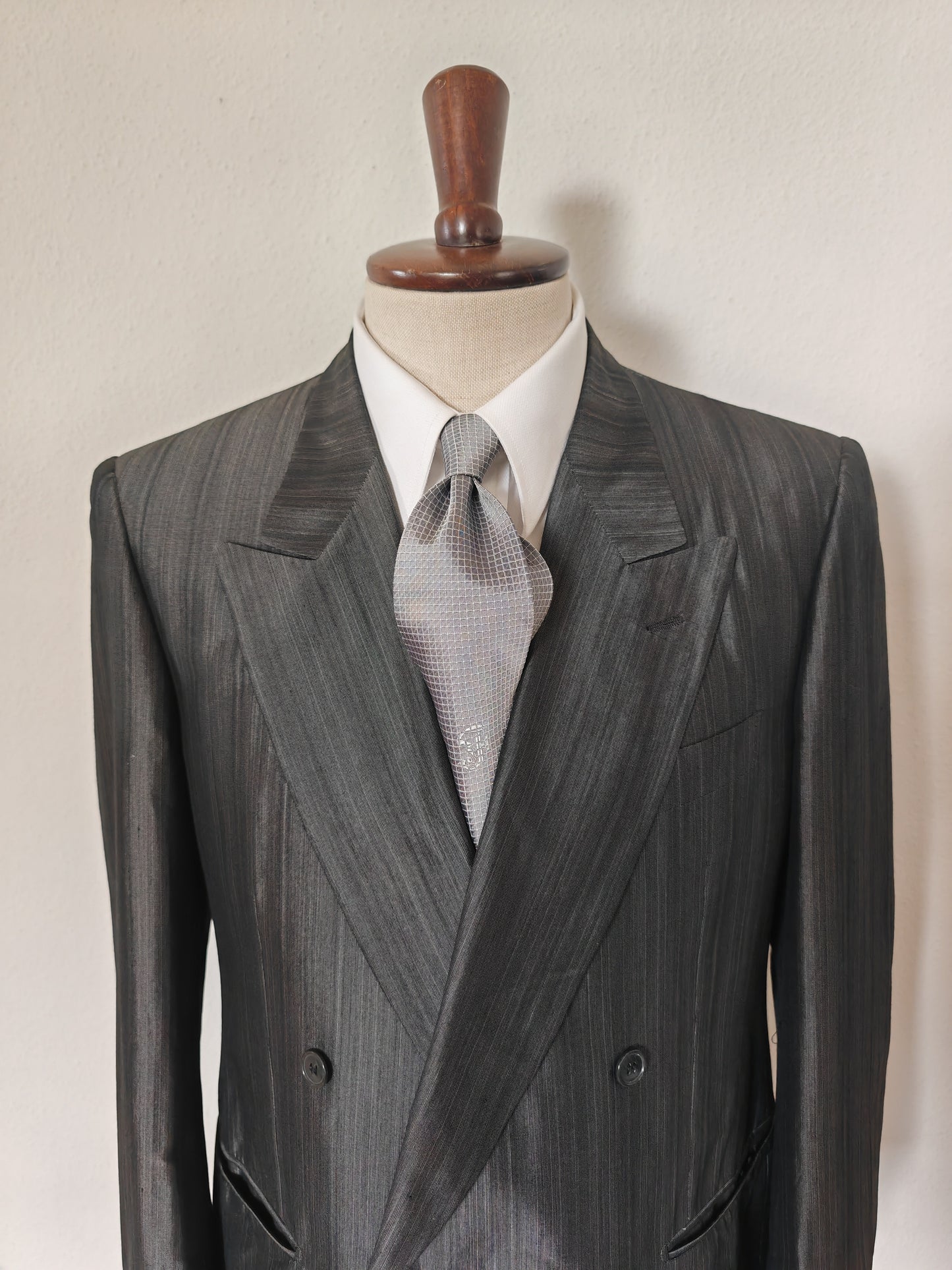 Double-breasted jacket in pure silk - size 50