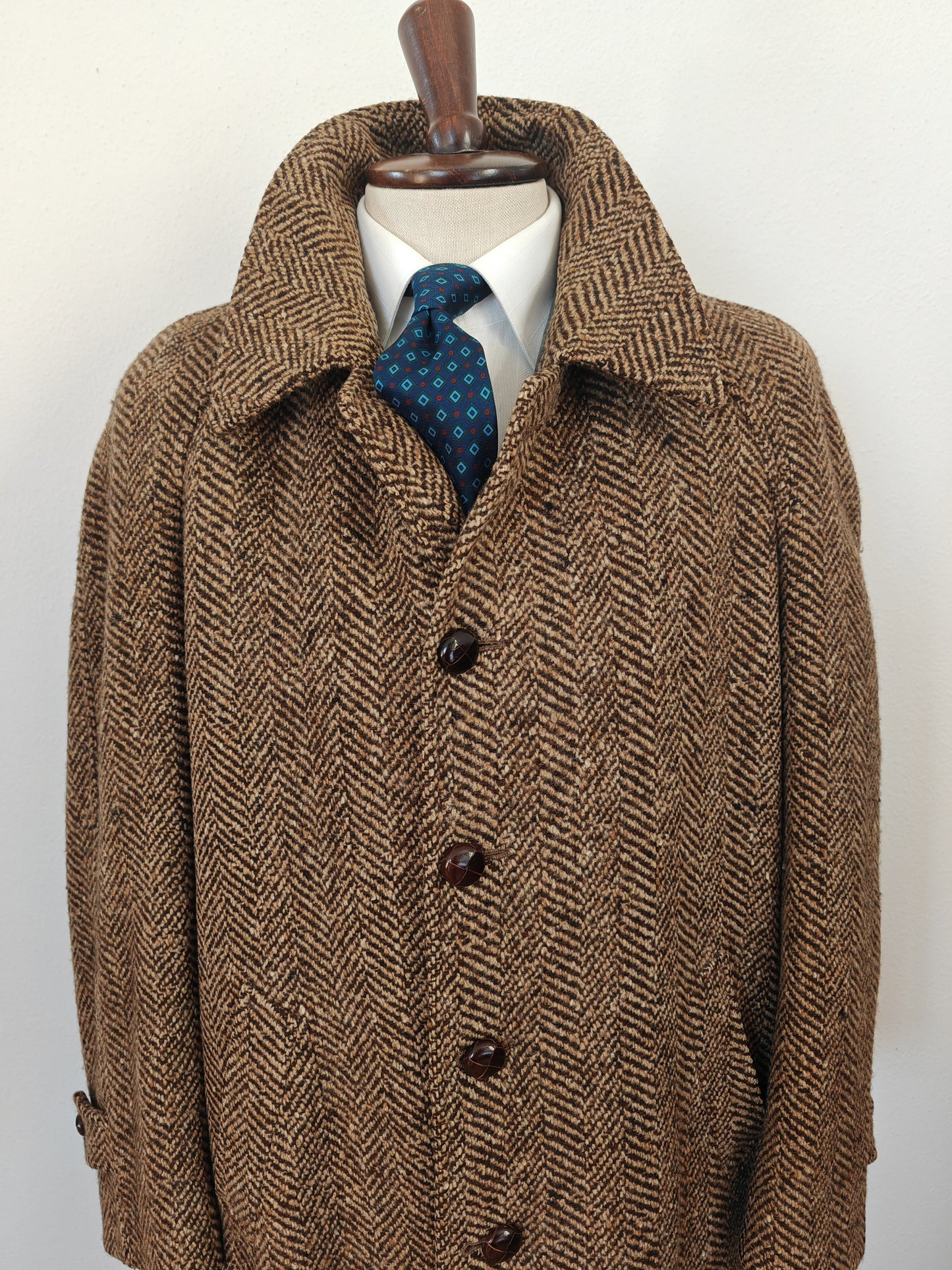 Cappotto anni '70 in tweed spigato, lunghezza tre quarti - tg. 48-50