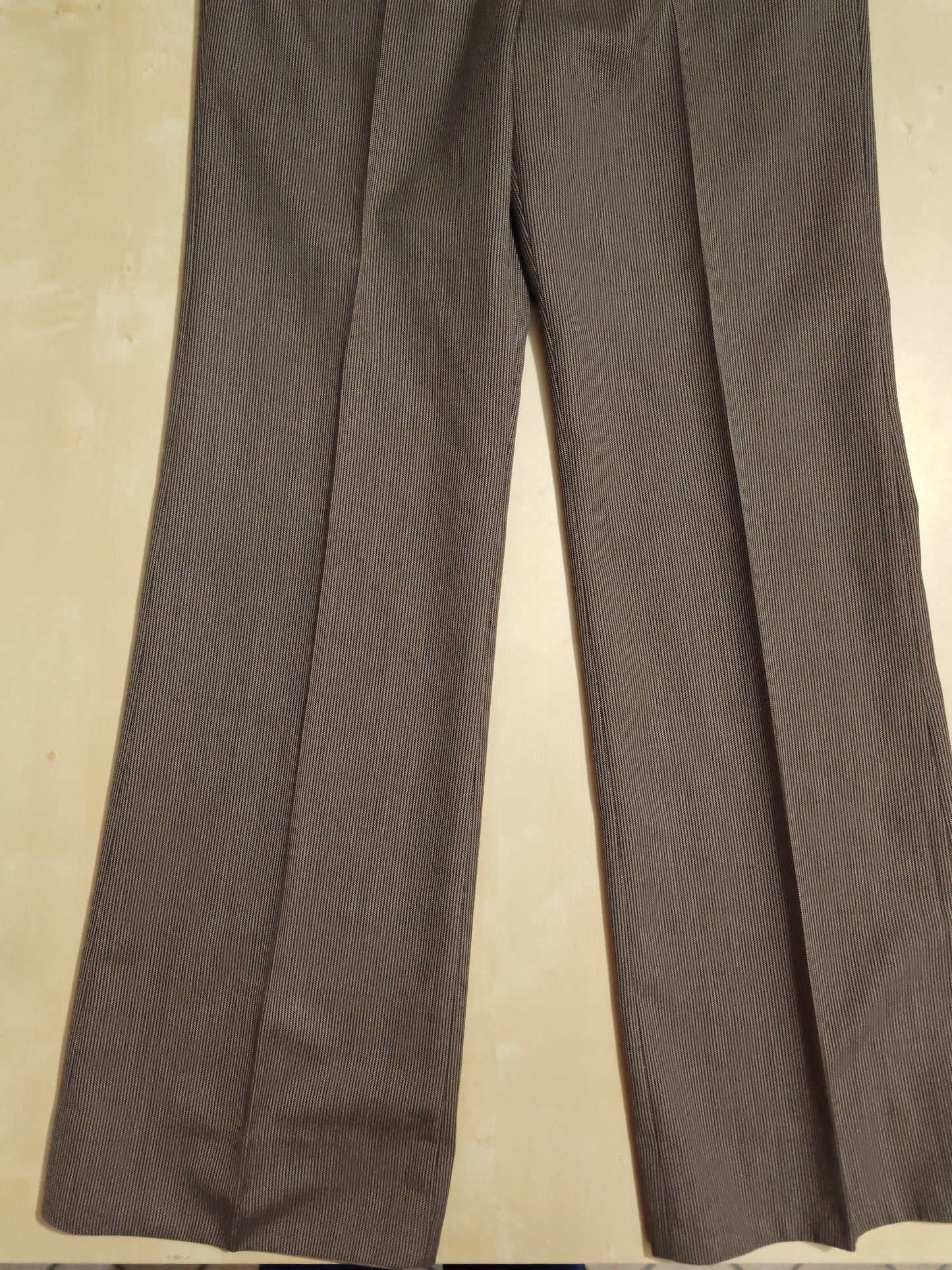 Completo 3 pezzi svasato anni '70 marrone spigato - tg. 44