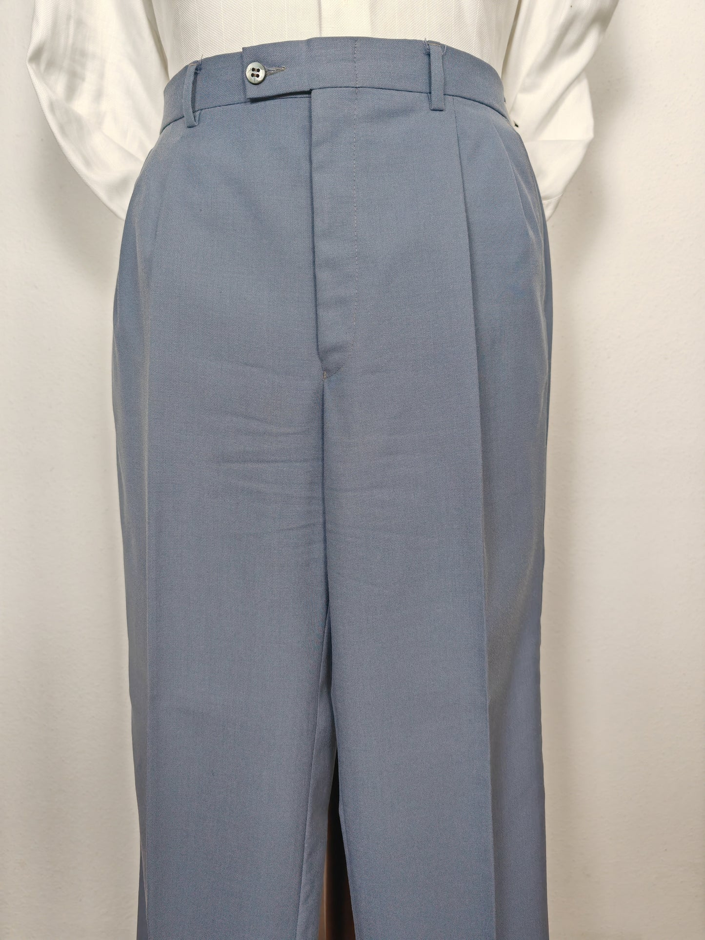 Completo anni '70 in tela di lana azzurro carta da zucchero - tg. 50