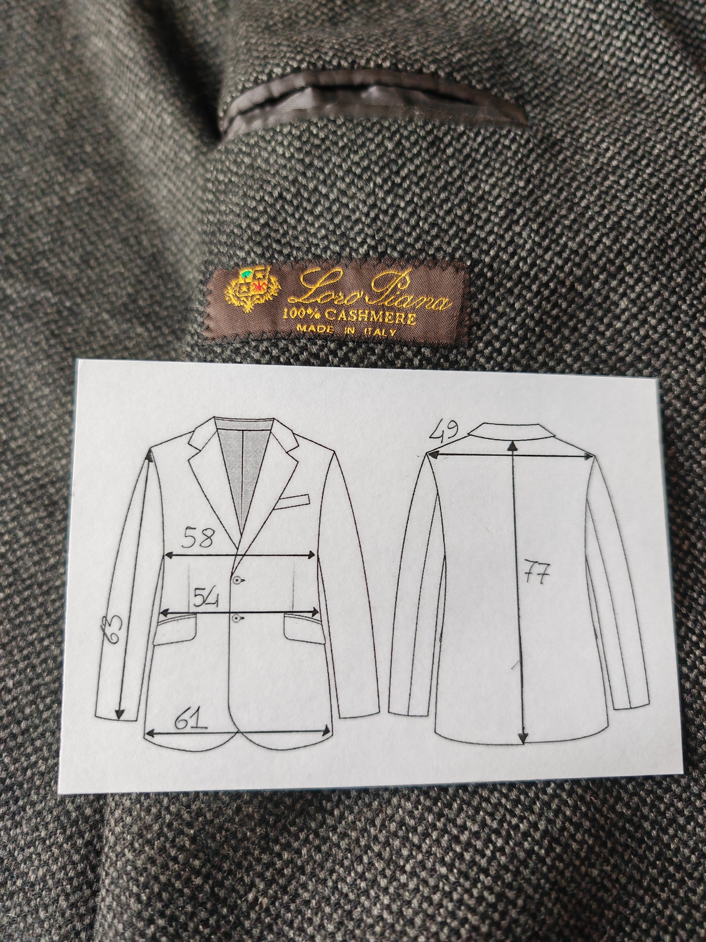 Loro Piana 100% cashmere jacket - size 50