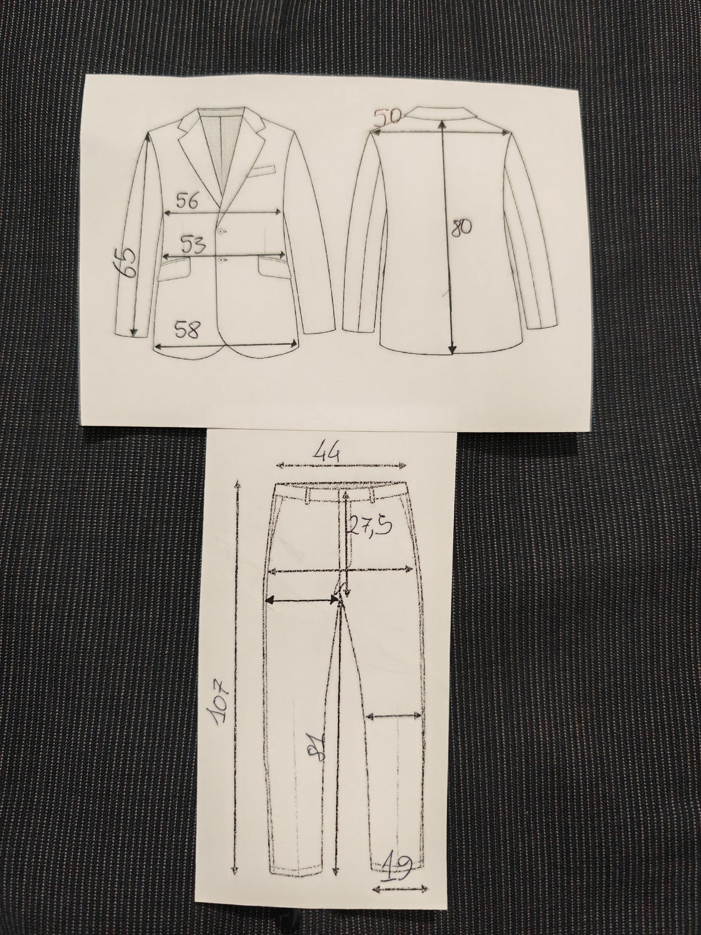 Completo 3 pezzi anni '90 in fresco lana blu gessato - tg. 50