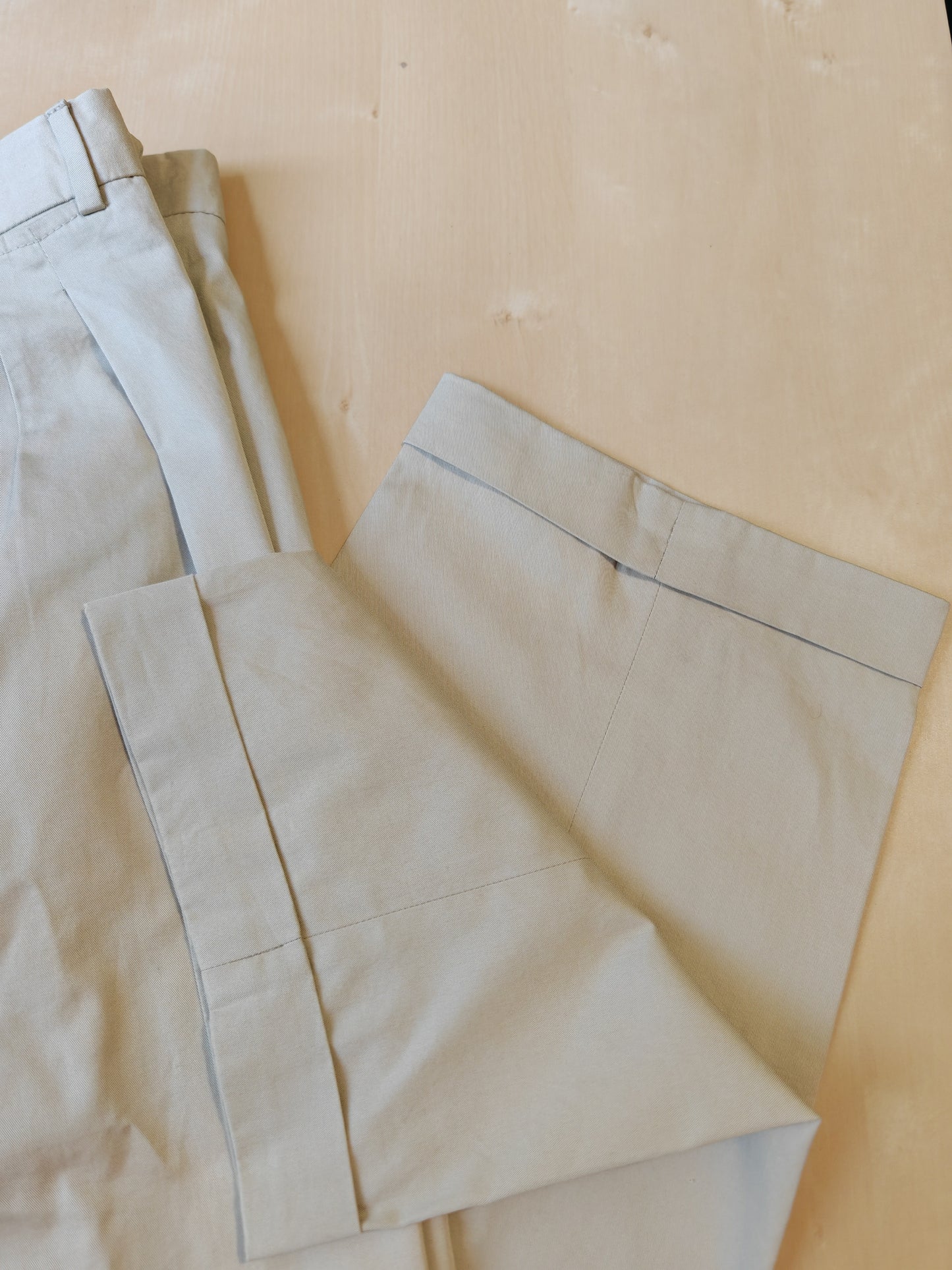 Pierre Cardin chinos - size 52