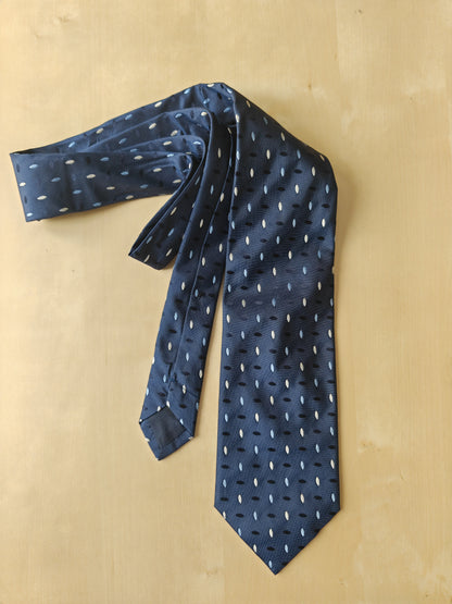 Cravatta in raso micro fantasia