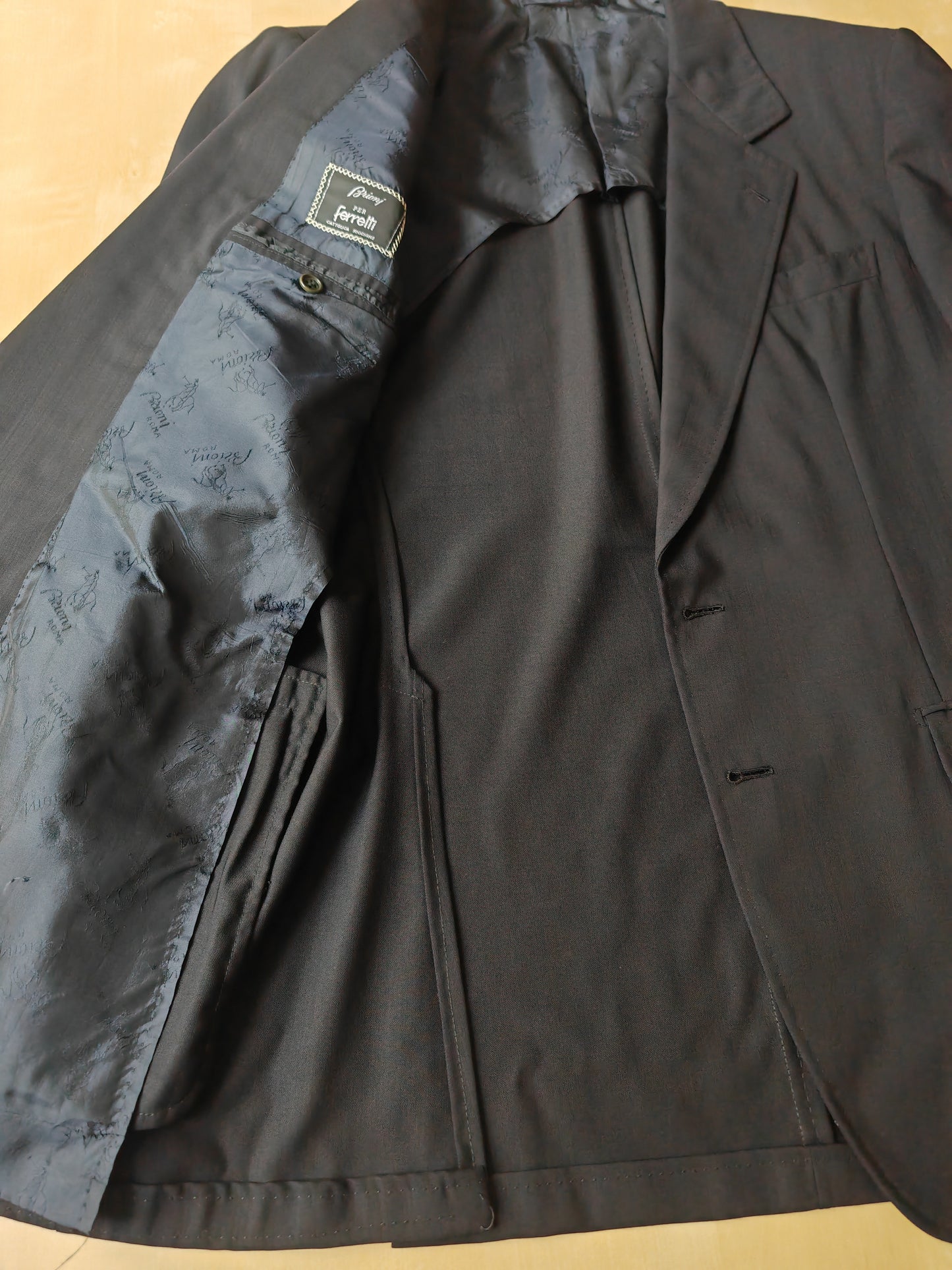 Completo Brioni estivo blu in fresco lana - tg. 50