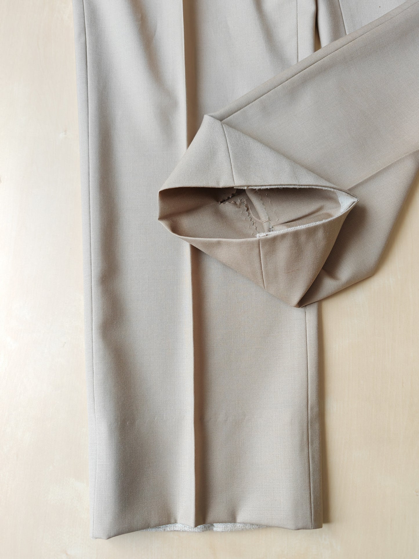 Completo anni '80 in fresco lana beige - tg. 52