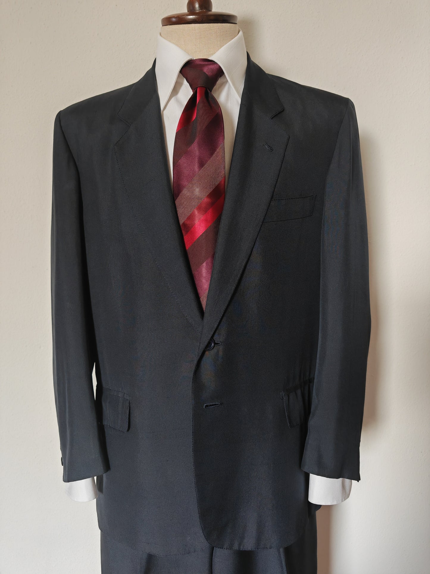 Bespoke blue summer suit (wool and silk) - size 46/48